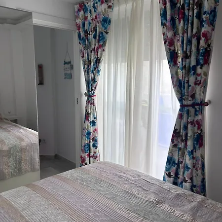 Apartamento Sweet In Puerto Marina