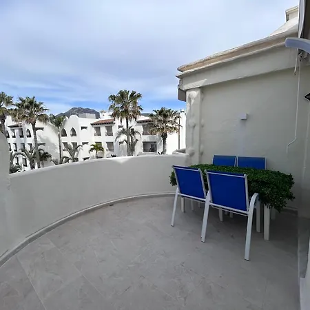 Sweet In Puerto Marina Apartamento Benalmádena